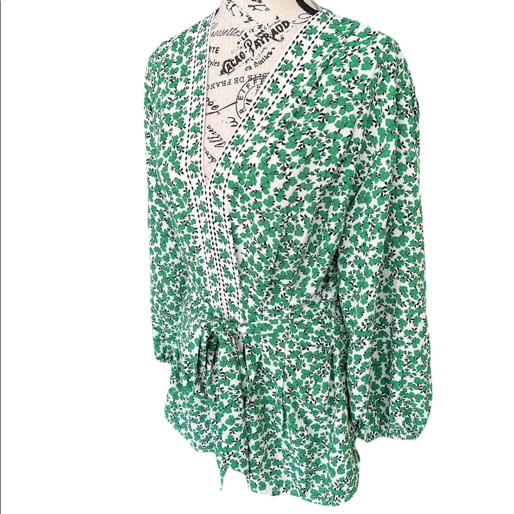 Max Studio Blouse - Picture 5 of 17